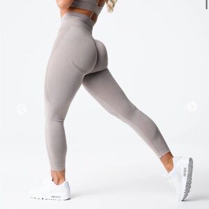 NWOT NVGTN Taupe Contour Seamless Legging Size Large